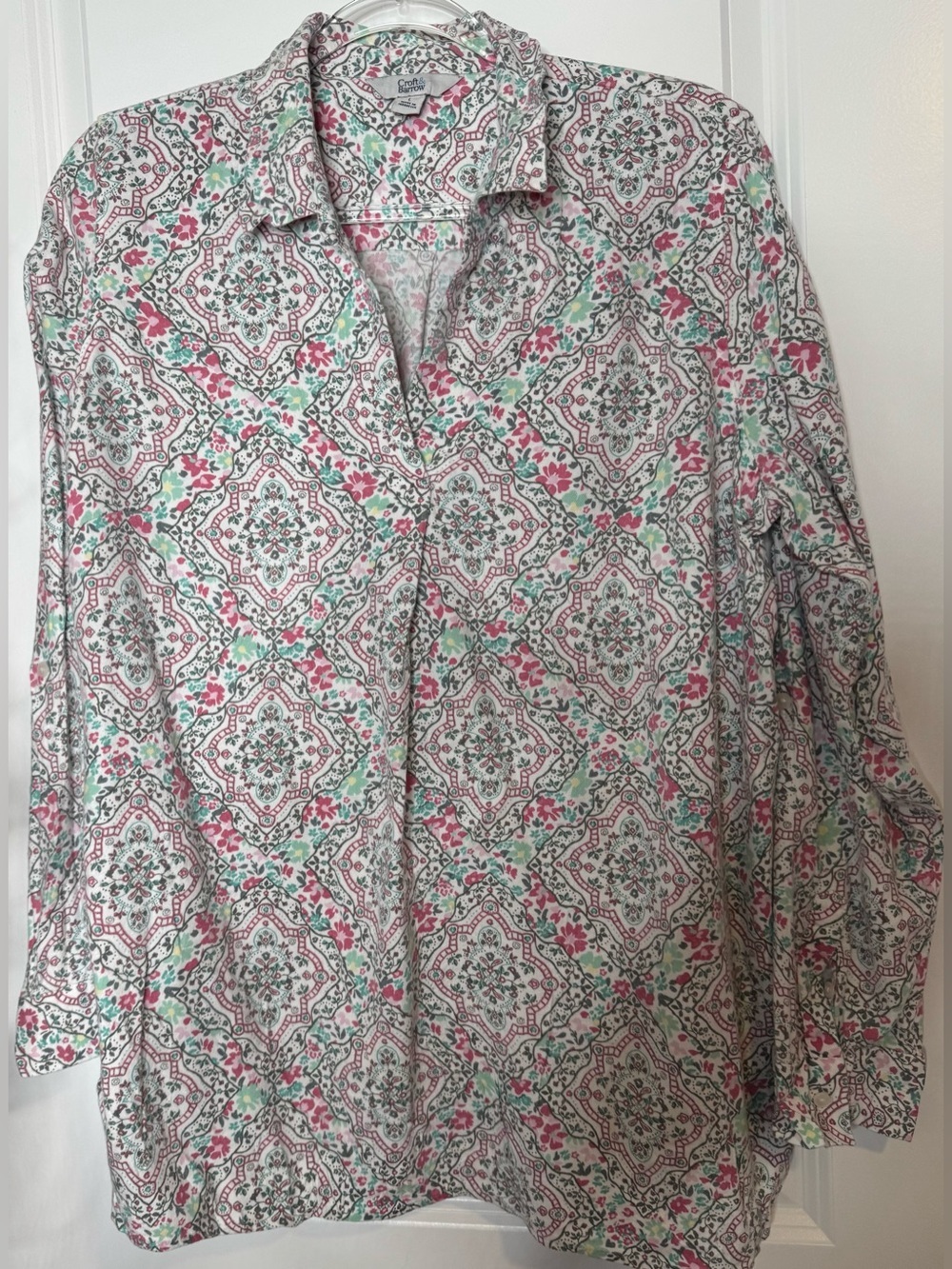 Croft & Barrow Floral Print Button Shirt - White with Pink & Green LG cotton